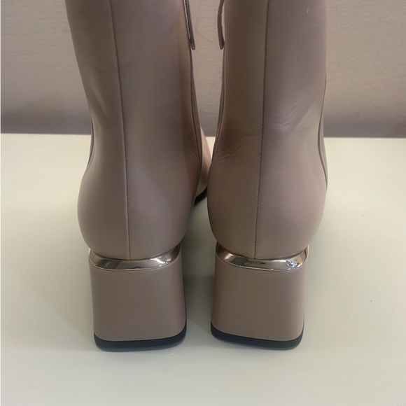 MADE IN ITALY GIOVANNA GRAZZINI Elegant Cream Ankle Boots - Picture 7 of 10
